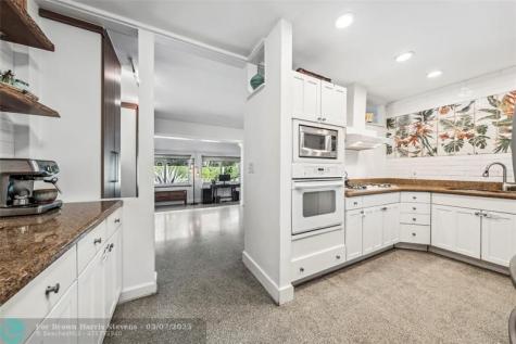 846 SW 9th Street Fort Lauderdale FL 33315