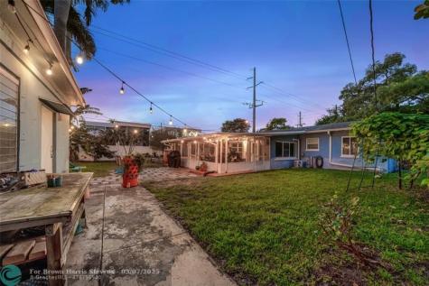 846 SW 9th Street Fort Lauderdale FL 33315