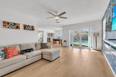 5211 NE 26th Avenue Lighthouse Point FL 33064