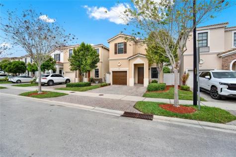 805 NE 191st Street Miami FL 33179