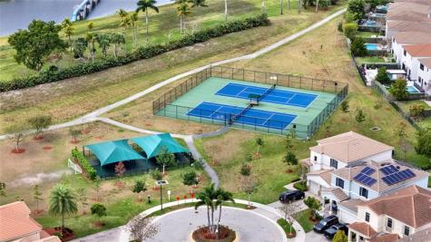 805 NE 191st Street Miami FL 33179