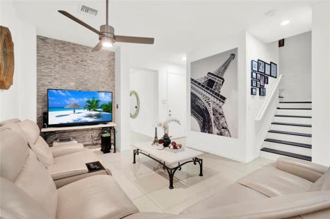 805 NE 191st Street Miami FL 33179