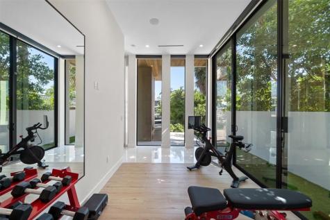 2421 Barcelona Drive Fort Lauderdale FL 33301
