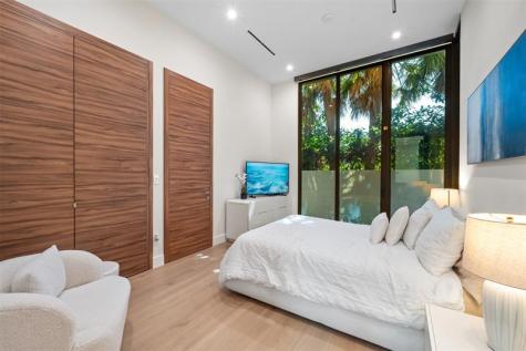 2421 Barcelona Drive Fort Lauderdale FL 33301