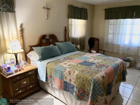 4300 NW 12th Avenue Deerfield Beach FL 33064