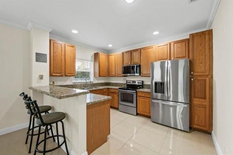 12619 NW 6th Court Coral Springs FL 33071