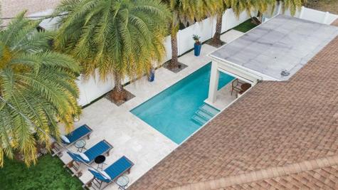 817 SE 13th Court Deerfield Beach FL 33441