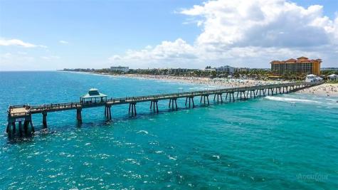 817 SE 13th Court Deerfield Beach FL 33441