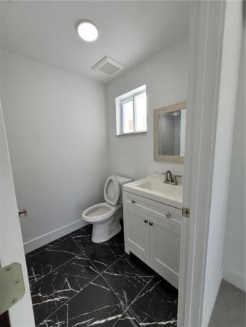 6041 SW 17th Street Miami FL 33155