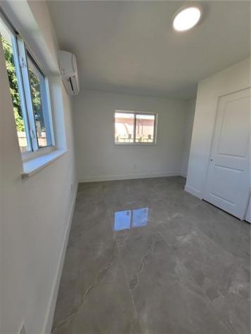 6041 SW 17th Street Miami FL 33155