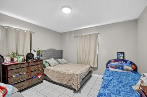 5590 S 35th Court Greenacres FL 33463