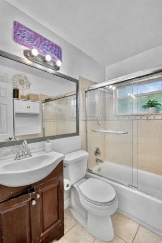 5590 S 35th Court Greenacres FL 33463