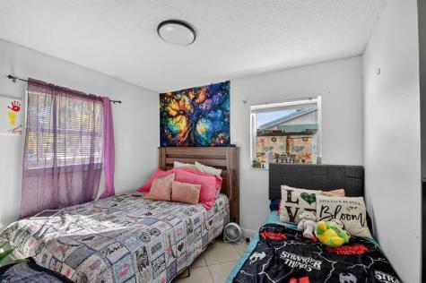 5590 S 35th Court Greenacres FL 33463