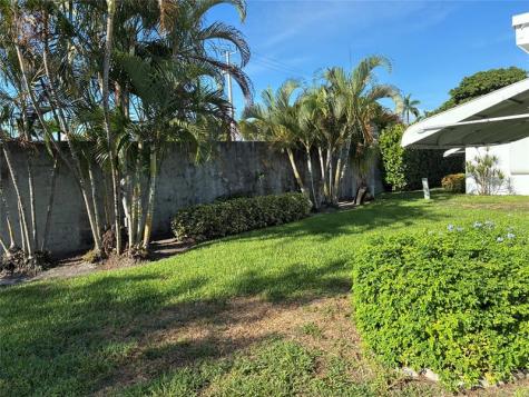 110 NW 24th Court Pompano Beach FL 33064
