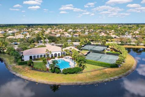 127 Casa Grande Court Palm Beach Gardens FL 33418