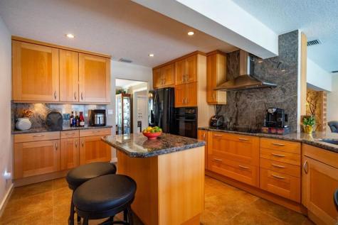 4461 NE 27th Avenue Lighthouse Point FL 33064