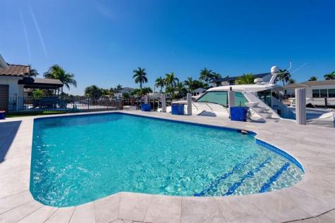 4461 NE 27th Avenue Lighthouse Point FL 33064