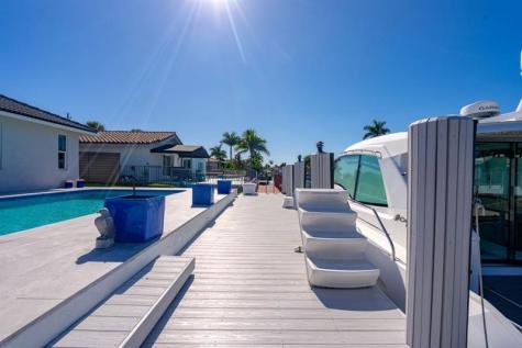 4461 NE 27th Avenue Lighthouse Point FL 33064