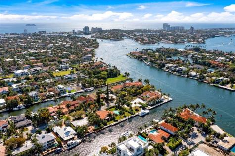 455 Bontona Fort Lauderdale FL 33301