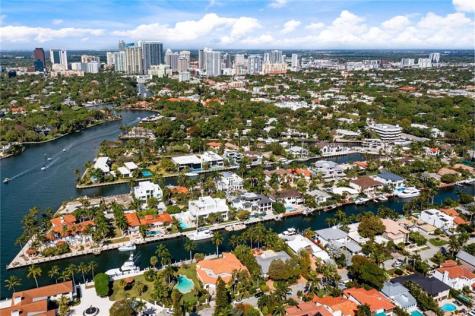 455 Bontona Fort Lauderdale FL 33301