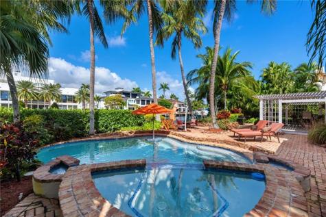 455 Bontona Fort Lauderdale FL 33301