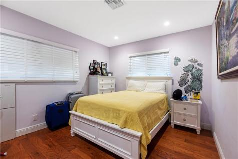 455 Bontona Fort Lauderdale FL 33301