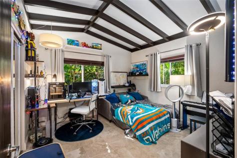 1530 Seabreeze Boulevard Fort Lauderdale FL 33316