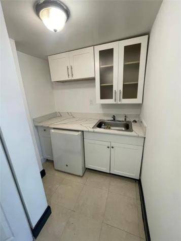 8030 NW 36th Place Miami FL 33147