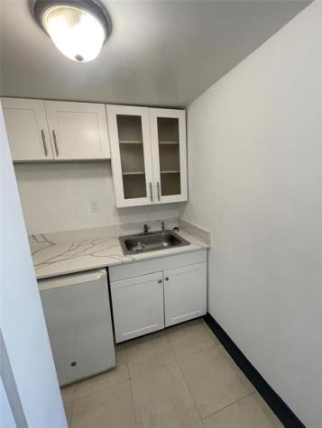 8030 NW 36th Place Miami FL 33147