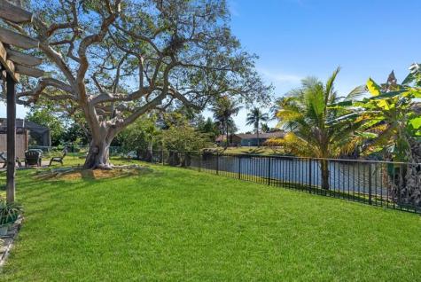 8264 Shadow Wood Boulevard Coral Springs FL 33071