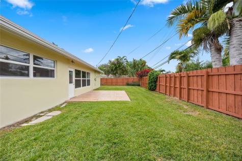 6543 NE 21st Road Fort Lauderdale FL 33308
