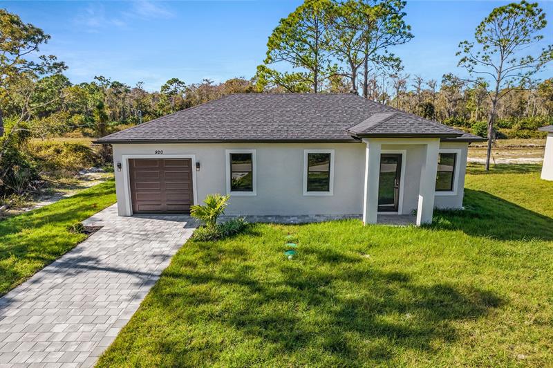 920 Anaconda Avenue S Lehigh Acres FL 33974