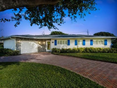7981 Edgewater Drive West Palm Beach FL 33406