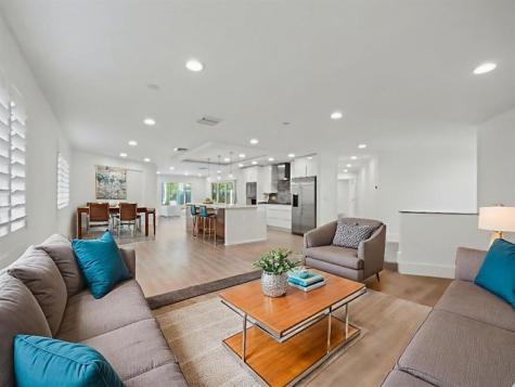 7981 Edgewater Drive West Palm Beach FL 33406