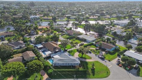 7981 Edgewater Drive West Palm Beach FL 33406