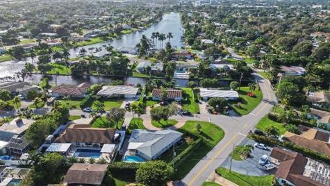 7981 Edgewater Drive West Palm Beach FL 33406