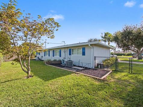 7981 Edgewater Drive West Palm Beach FL 33406