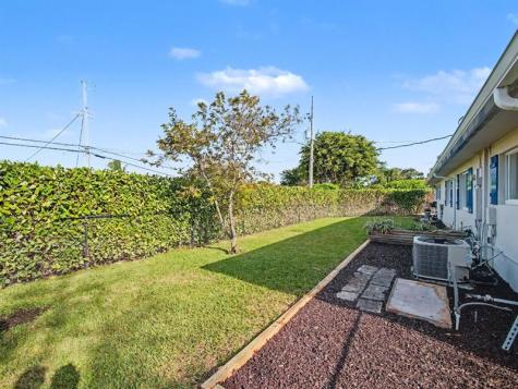 7981 Edgewater Drive West Palm Beach FL 33406