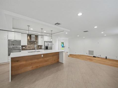 7981 Edgewater Drive West Palm Beach FL 33406