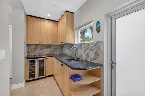 2024 Harbourview Drive Fort Lauderdale FL 33316