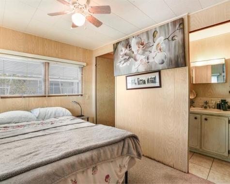 2041 SW 83rd Avenue Davie FL 33324