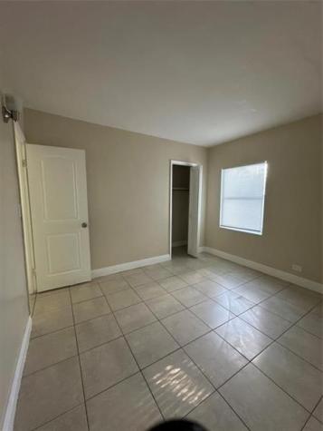 729 NW 17th Avenue Fort Lauderdale FL 33311