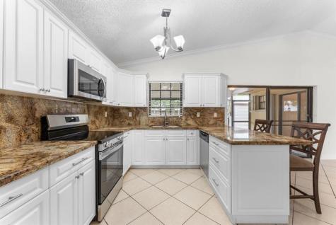 5051 SW 142 Place Miami FL 33175