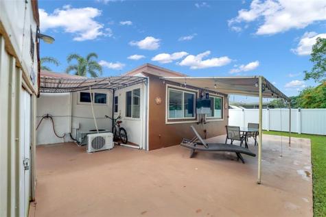 2011 N 31st Avenue Hollywood FL 33021