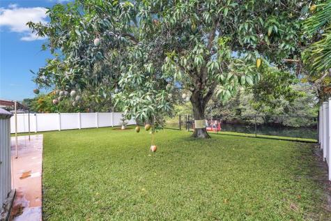 2011 N 31st Avenue Hollywood FL 33021