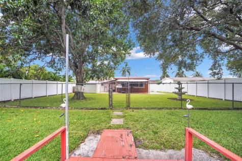2011 N 31st Avenue Hollywood FL 33021