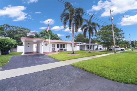 2011 N 31st Avenue Hollywood FL 33021
