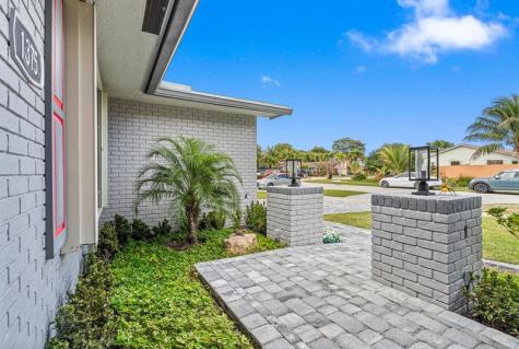 1375 SW 29th Avenue Deerfield Beach FL 33442
