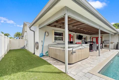 1375 SW 29th Avenue Deerfield Beach FL 33442