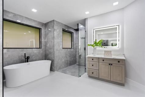 7685 NW 47th Drive Coral Springs FL 33067